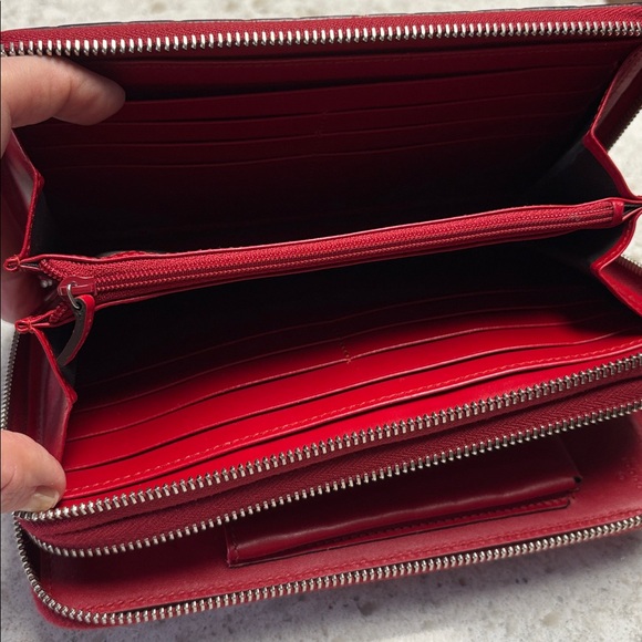 Gucci Cherry Red Organizer Wallet - Picture 8 of 10